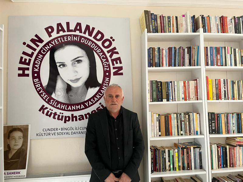 &nbsp;Nihat Palandöken, il padre che ha creato una biblioteca , luogo di ritrovo per i giovani, in memoria della figlia uccisa dal suo ex ragazzo