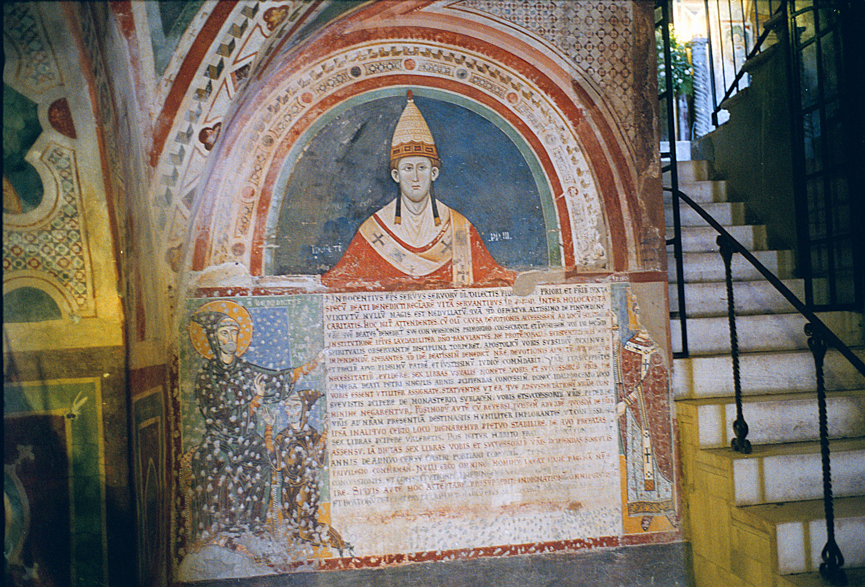 Subiaco, l’affresco che ritrae san Benedetto con la sua regola / SICILIANI