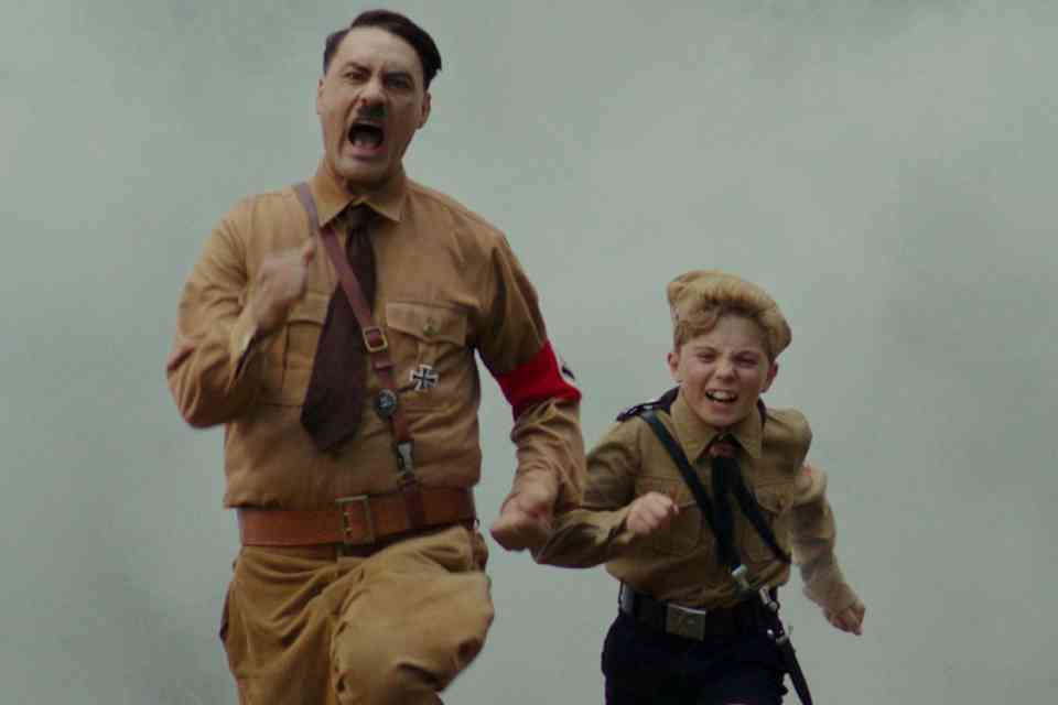 «Jojo Rabbit»: Hitler ridicolizzato da un bambino