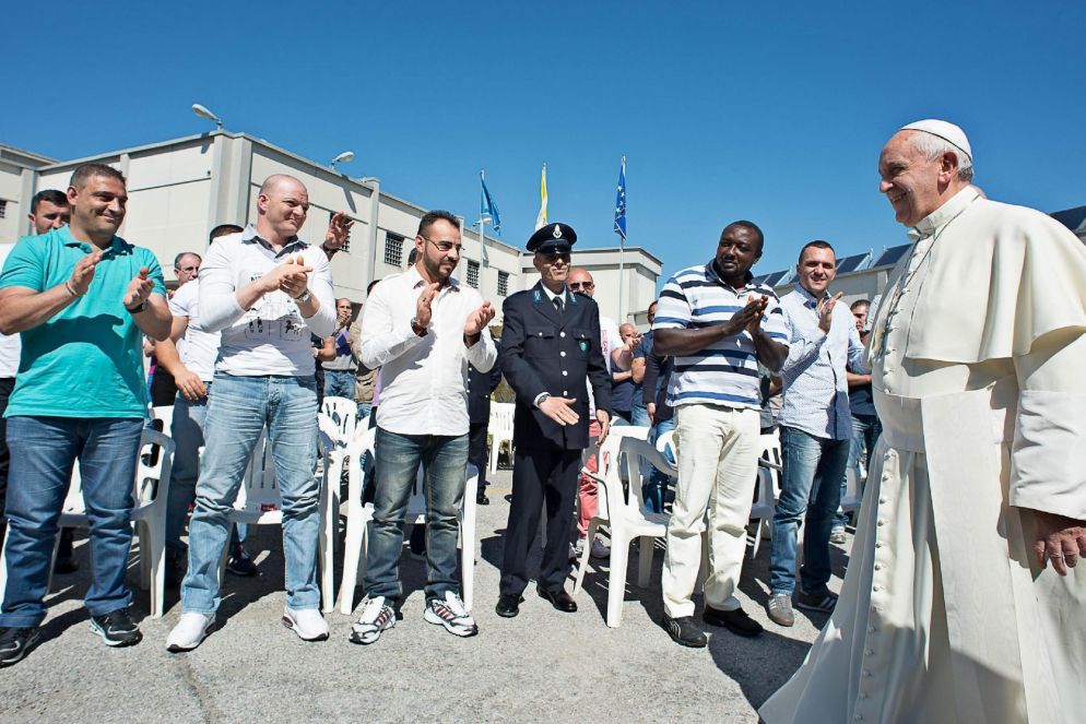 Nel carcere di Castrovillari in Calabria (Osservatore Romano)