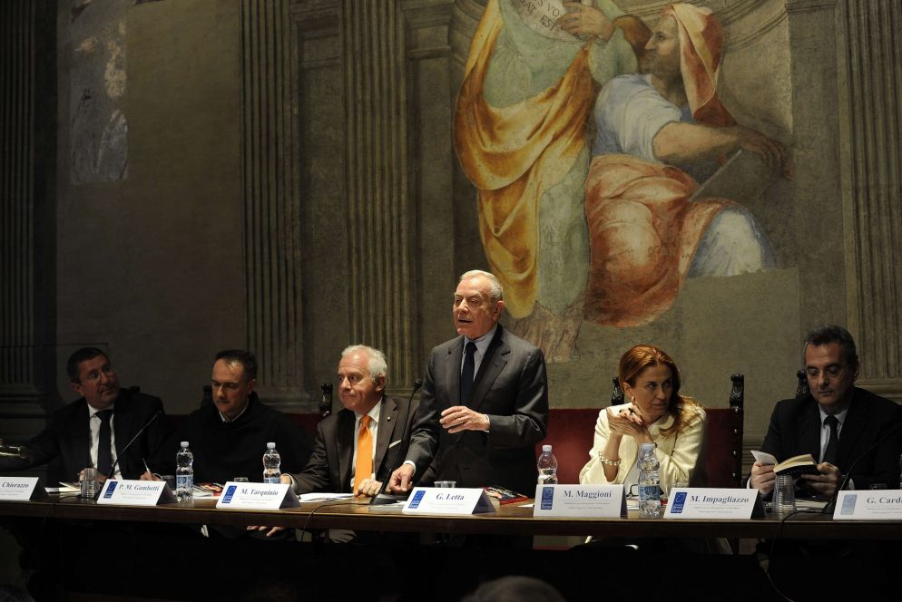 La presentazione del libro di Paul Bhatti a Roma (Siciliani)