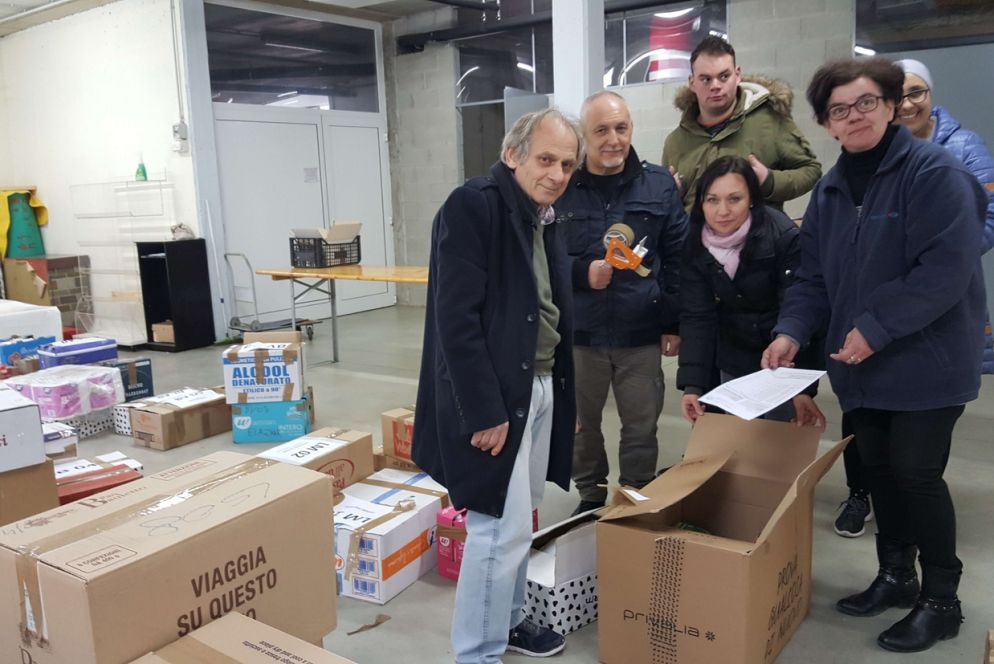 Alcuni degli operatori del progetto Gaf a Limbiate, in provincia di Monza