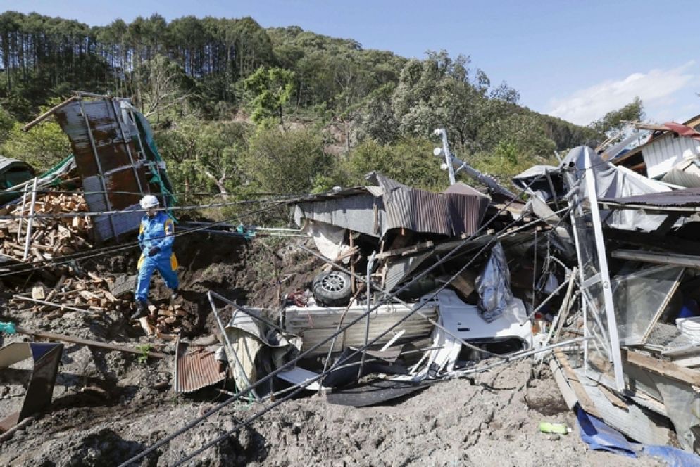 I crolli nella zona di Atsuma (Ansa)