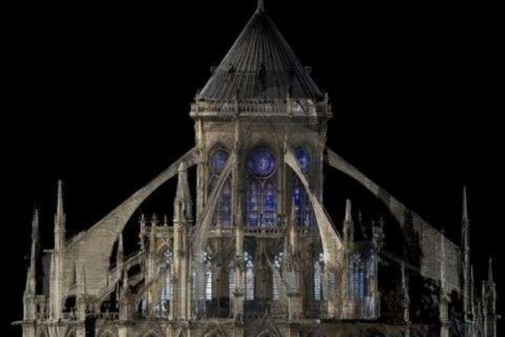 II retro della cattedrale di Notre-Dame misurato nel 2015 dal professor Andrew Tallon del Vassar College
