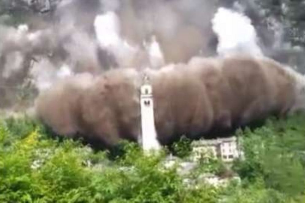 Il maxi smottamento avvenuto martedì 29 maggio