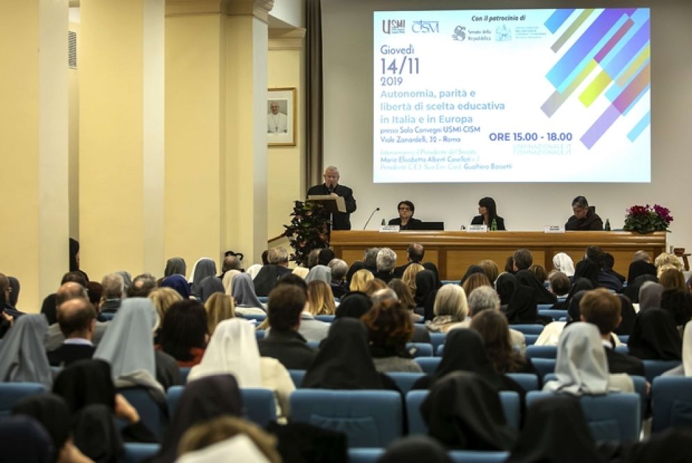 L'intervento del cardinale Bassetti (Siciliani)
