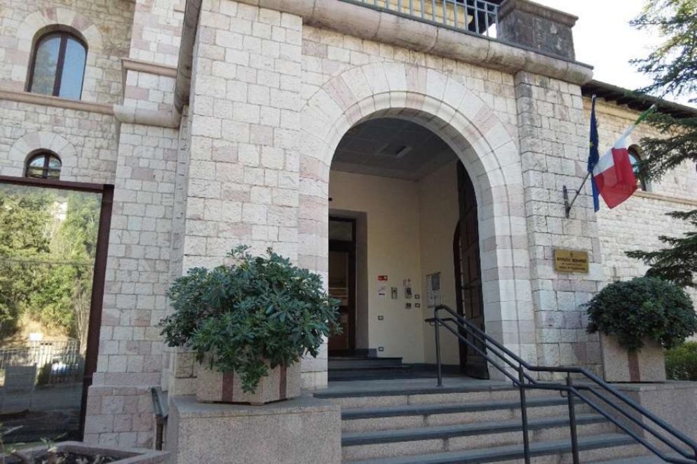 L'ingresso del Serafico - P.C.