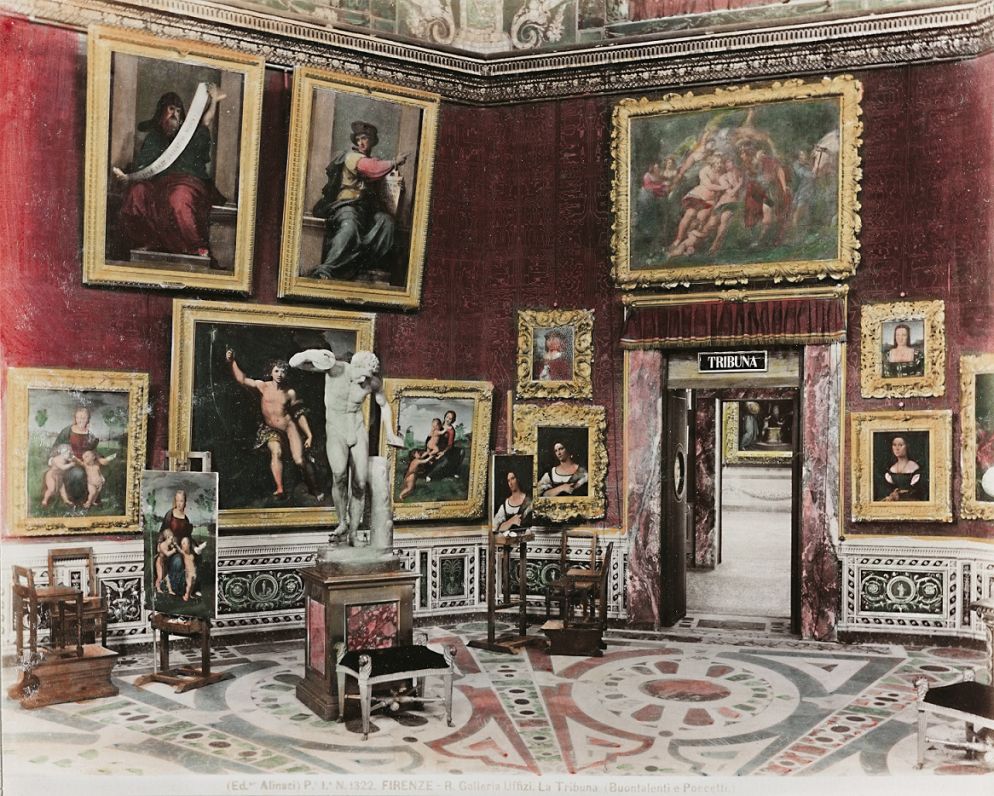 Fratelli Alinari: "Italie" - Florence - Avril 1904. La Tribuna, Galleria degli Uffizi, Firenze, 1900 ca. - Archivi Alinari, Firenze
