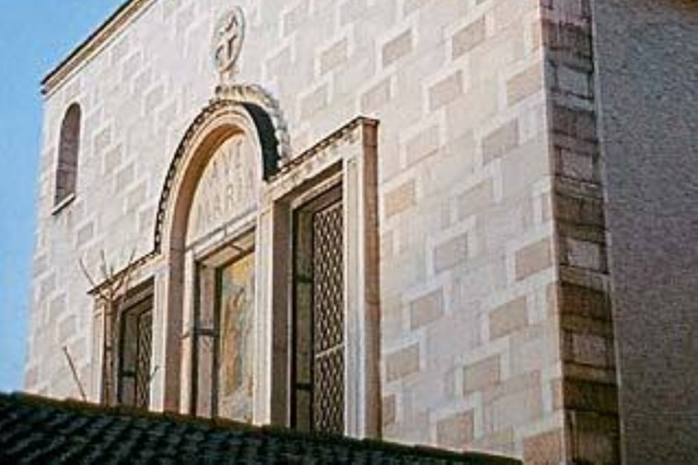 La facciata del Santuario di Maria Bambina, nel cuore di Milano: qui si tiene la Novena che porta alla festa della Natività di Maria, l'8 settembre - .