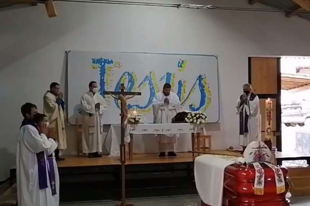 I funerali del vescovo Ivo Baldi Gaburri in Perù - Fermo immagine diretta Facebook