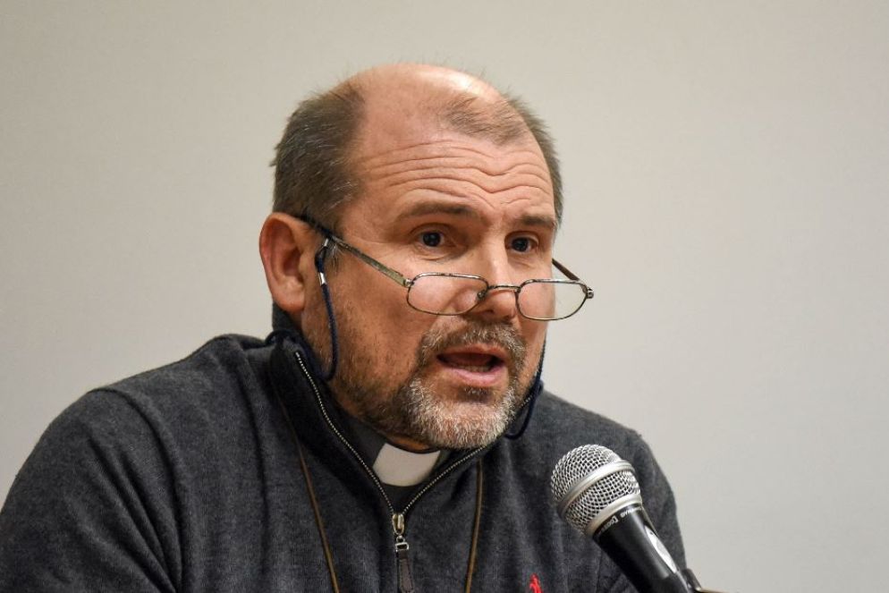 Monsignor Benoni Ambarus - Siciliani