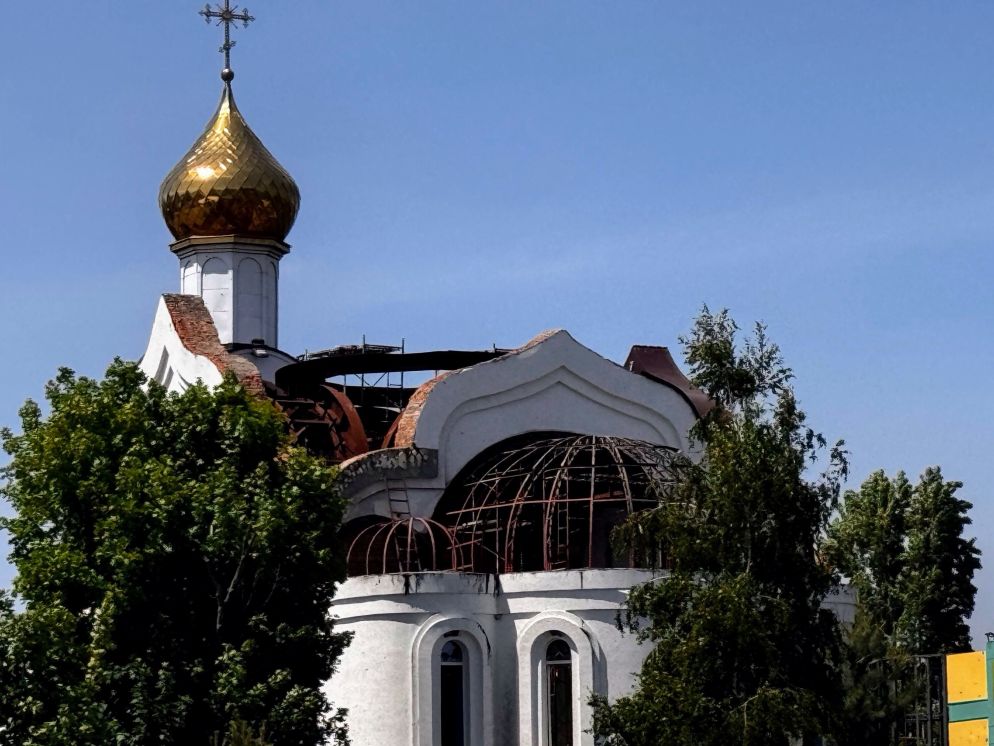 La chiesa ortodossa di Stariy Saltiv devastata dai bombardementi russi - Nello Scavo