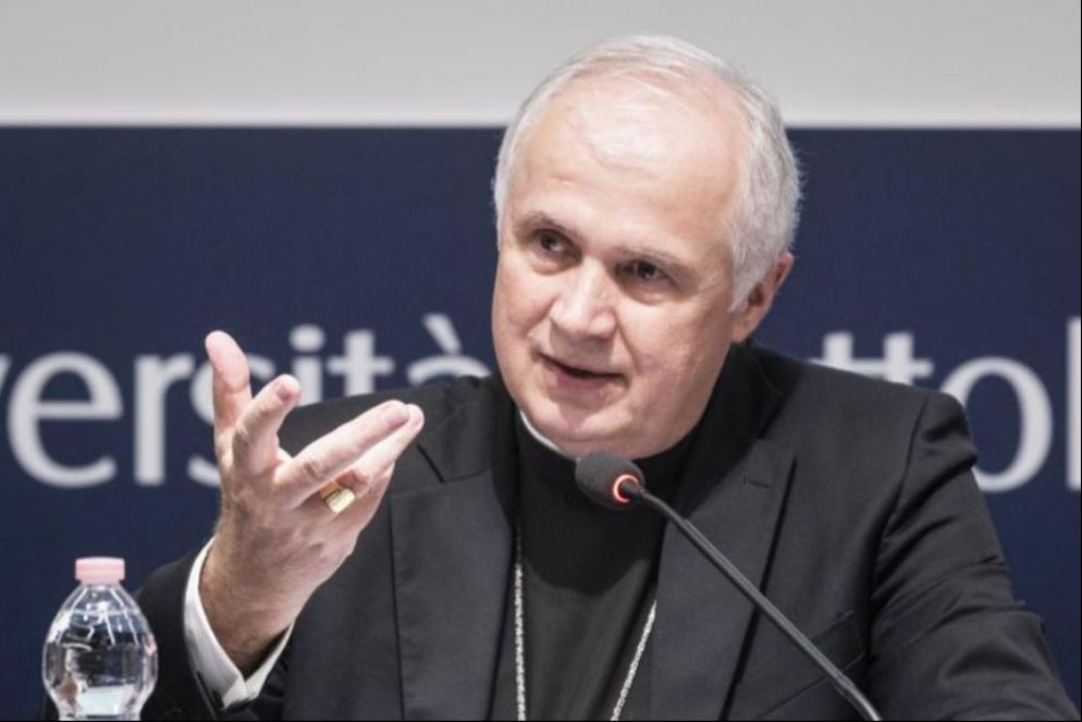 Il vescovo Claudio Giuliodori, assistente ecclesiastico generale dell'Università Cattolica - Siciliani