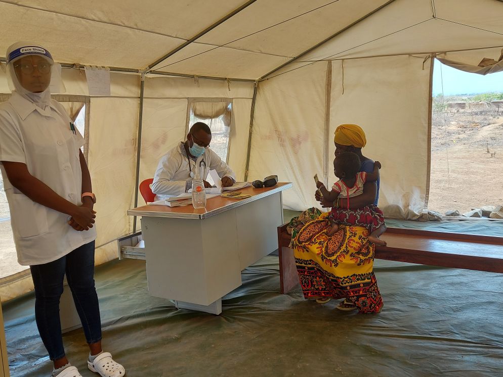 Il "posto di salute" allestito da Medici con l'Africa Cuamm nel campo sfollati di Naminaue, a Cabo Delgado - Alfieri
