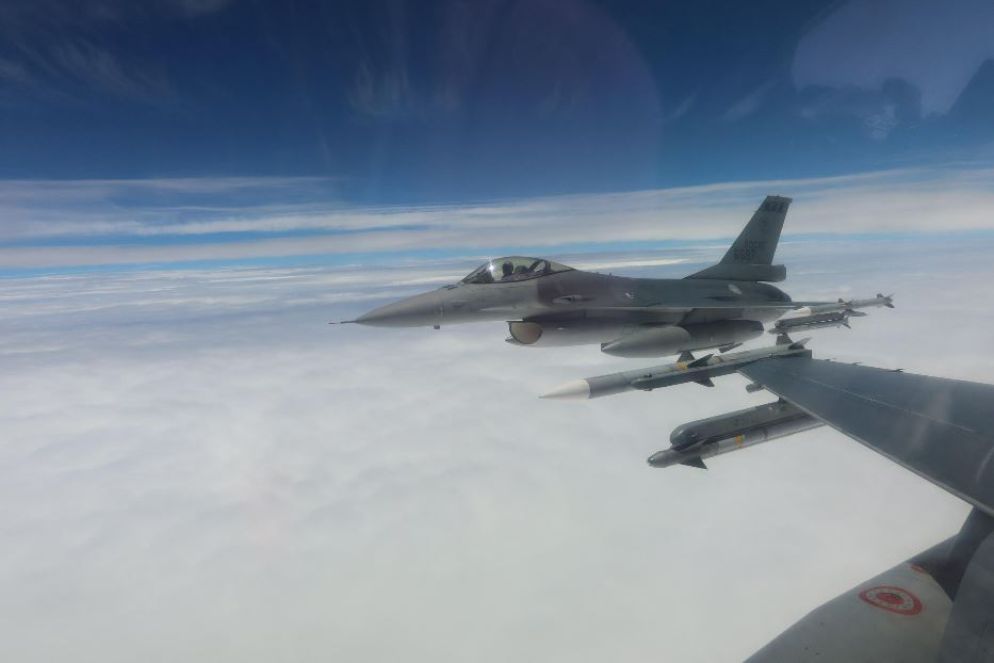 F-16 taiwanesi in volo - ANSA