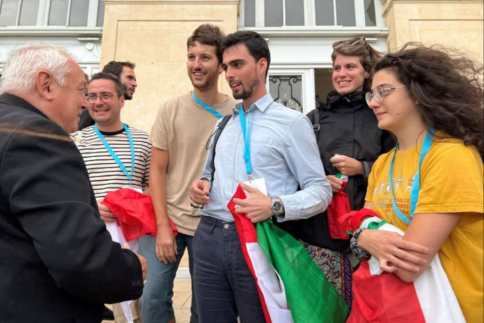 I giovani italiani agli "Incontri del Mediterraneo" a Marsiglia con il cardinale Jean-Marc Aveline - Gambassi
