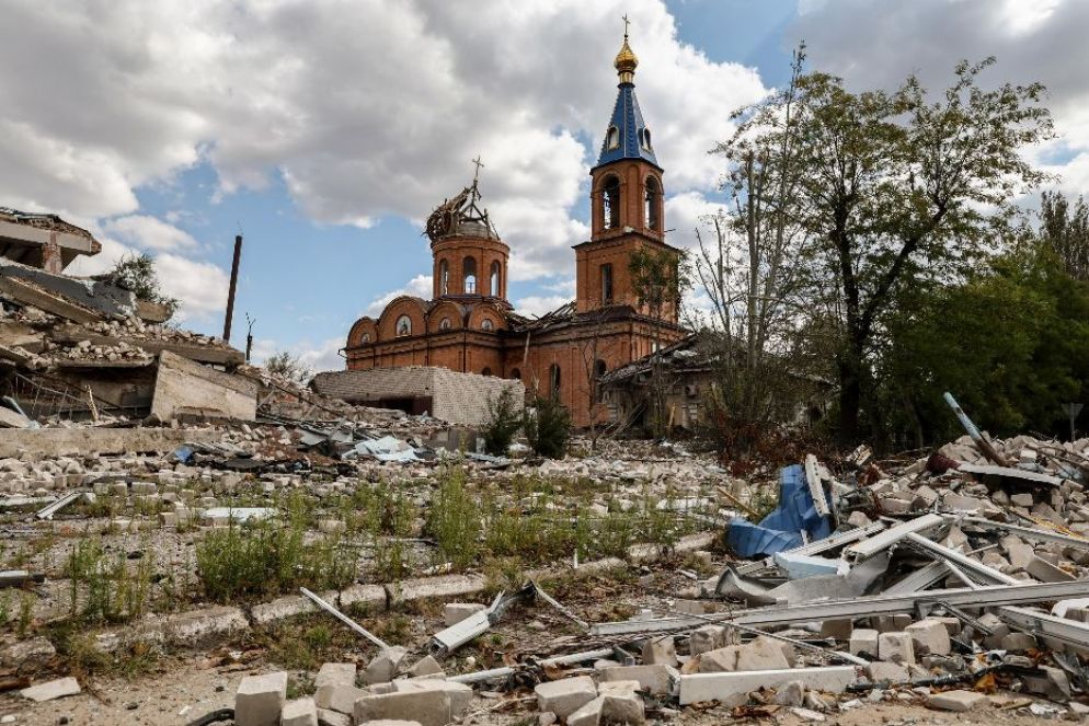 La chiesa distrutta nella cittadina di Orikhiv nella regione di Zaporizhzhia - Ansa