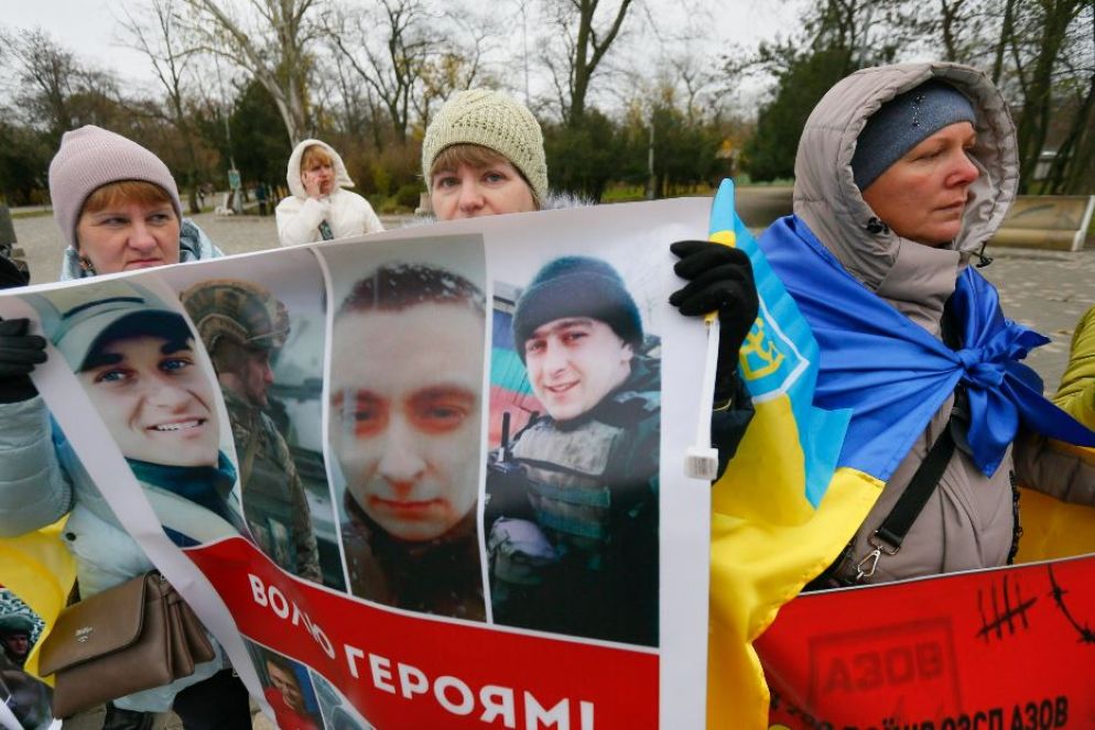 Una manifestazione per chiedere la liberazione di soldati e civili ucraini fatti prigionieri dai russi - Ansa