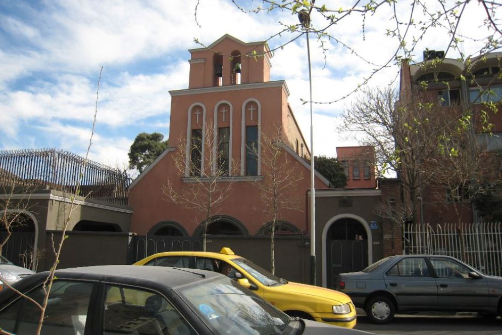 La Cattedrale cattolica dei latini a Teheran in Iran - Wikipedia