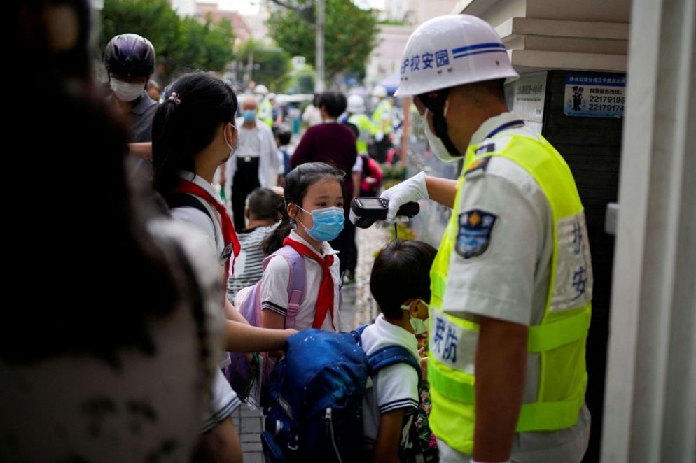 Controlli per il Covid a Shanghai in Cina - Reuters