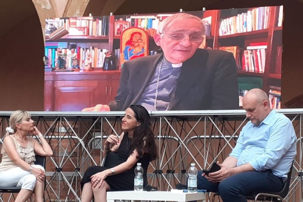 Zuppi interviene alla presentazione del libro di Lucia Capuzzi - Ass. Italo Calvino e Terre d'Acqua