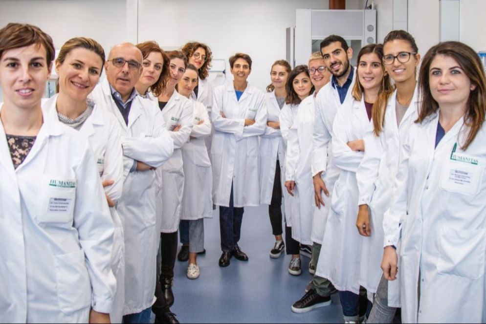 L'équipe di ricerca di Maria Rescigno (al centro) - .
