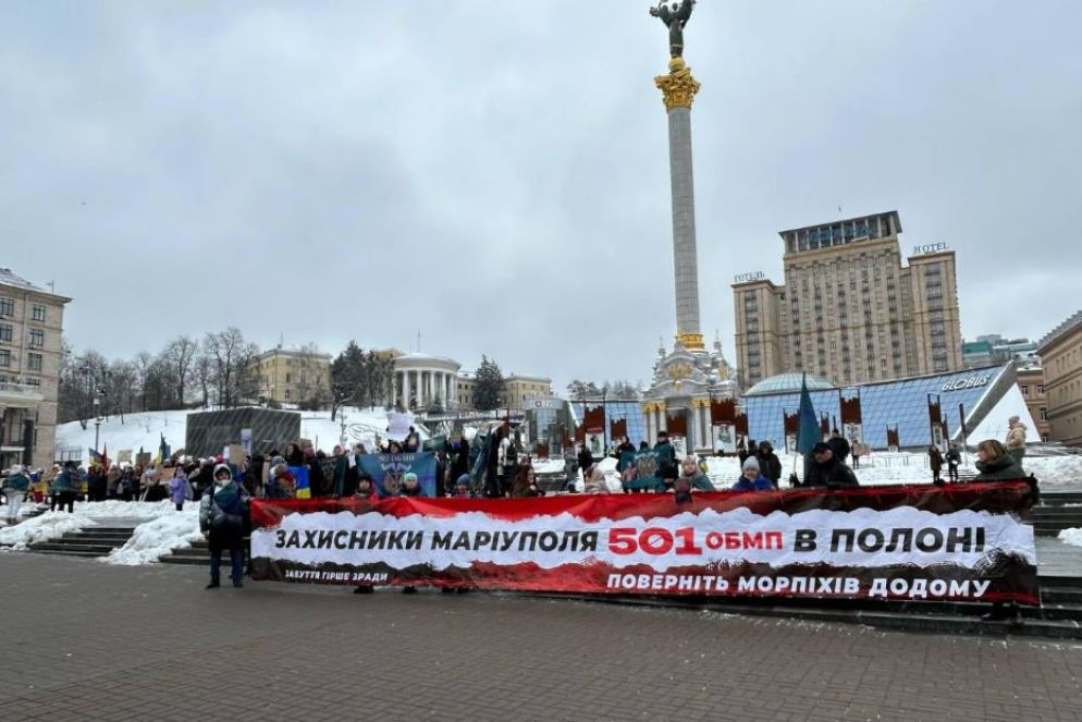 Una manifestazione a Maidan, piazza principale di Kiev, per chiedere la liberazione dei prigionieri di guerra - Avvenire