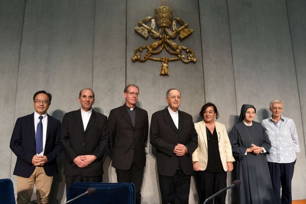 Conferenza stampa di presentazione della Bìbeatificazione di Papa Giovanni Paolo I (al secolo Albino Luciani), che avrà luogo domenica 4 settembre in Piazza San Pietro - Siciliani
