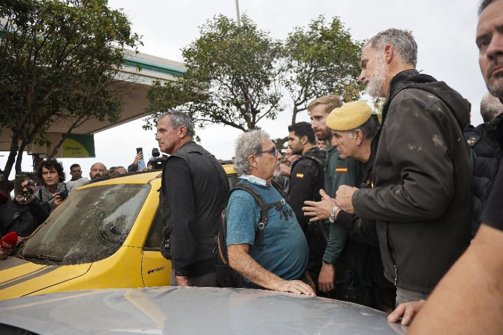 Il re Felipe VI contestato a Valencia - Fotogramma