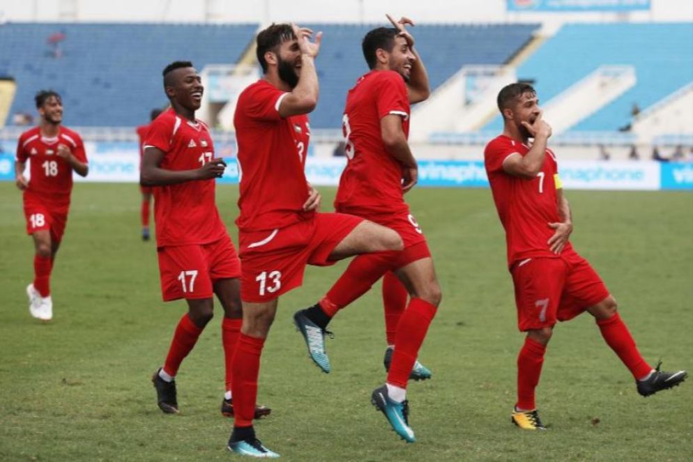 La nazionale palestinese festeggia un gol - ANSA