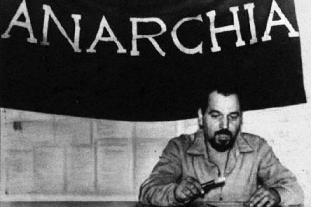 Giuseppe Pinelli in una foto d'archivio. Il 15 dicembre 1969 l'anarchico morì precipitando da una finestra della Questura mentre era in corso l'interrogatorio - Ansa