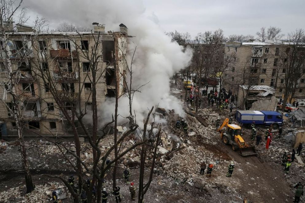 La distruzione dell'ultimo attacco missilistico a Kharkiv - Reuters
