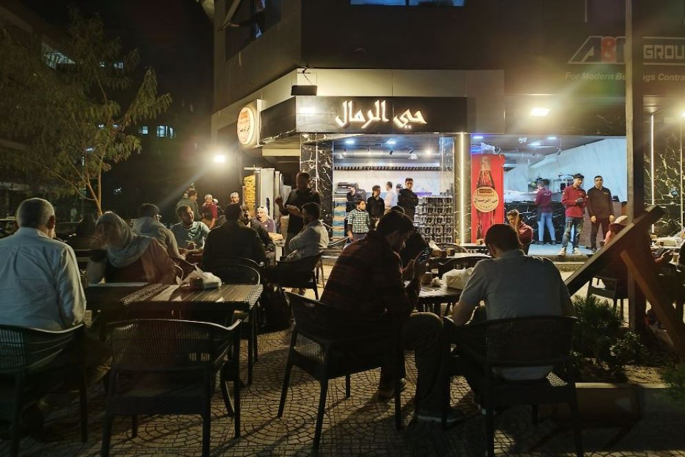 Nel quartiere di Nasr City, un famoso ristorante palestinese dove si ritrovano i gazawi del Cairo - Francesca Ghirardelli