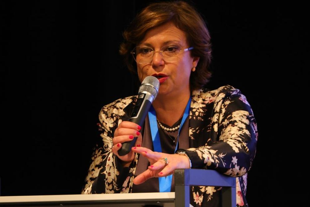 Francesca Di Maolo durante il suo intervento al Convegno Cei di Pastorale della Salute a Verona - GF
