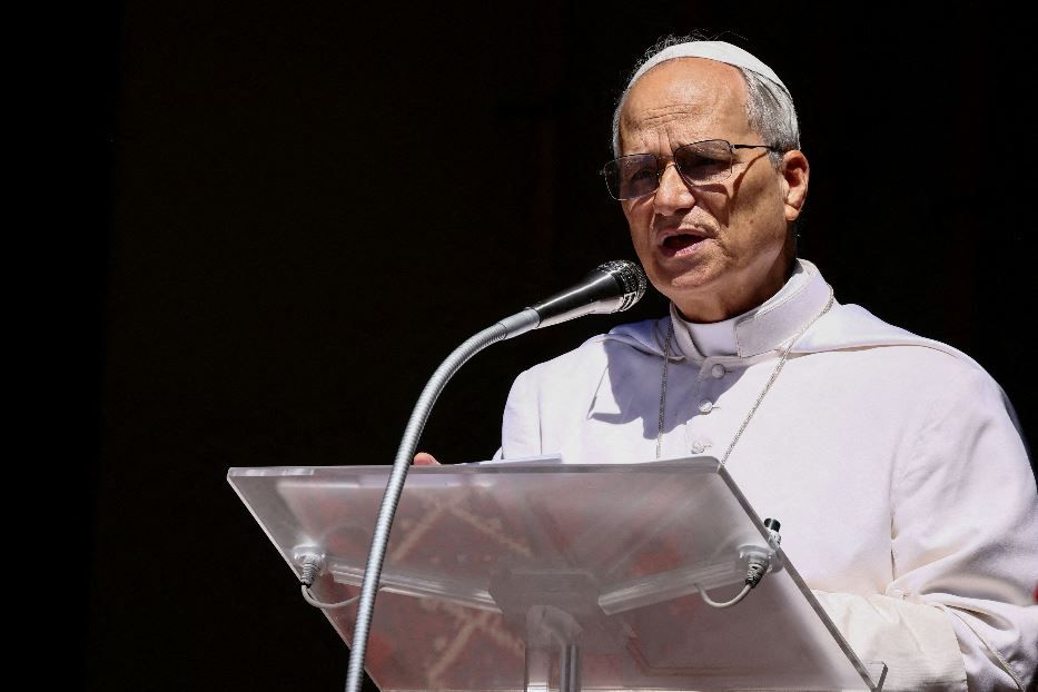 Papa Leone all'Angelus recitato a Castel Gandolfo - .