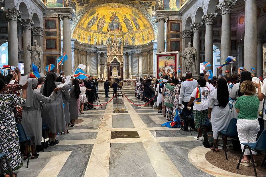 Nella Basilica di San Paolo fuori le Mura la beatificazione del giovane congolese Floribert Bwana Chui, martire della corruzione - Gambassi