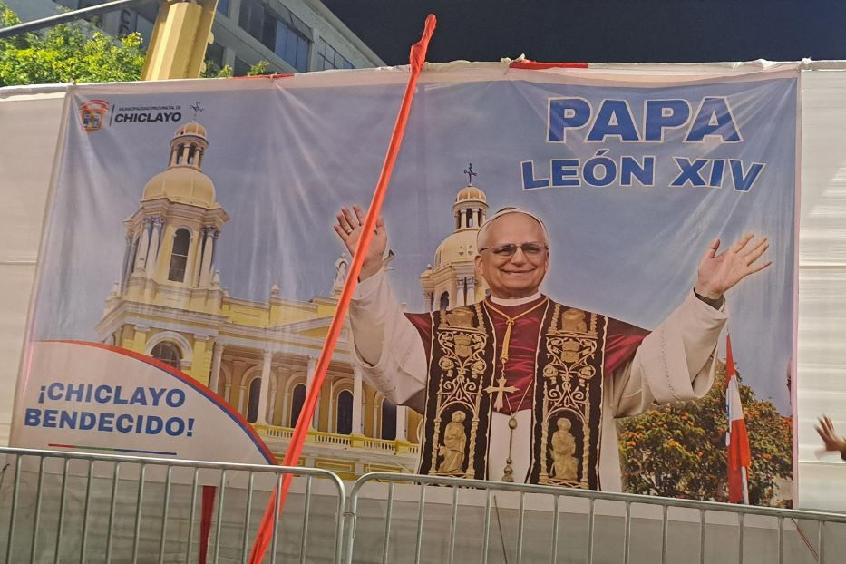 La festa per l'elezione di papa Leone XIV a Chiclayo - L.C.