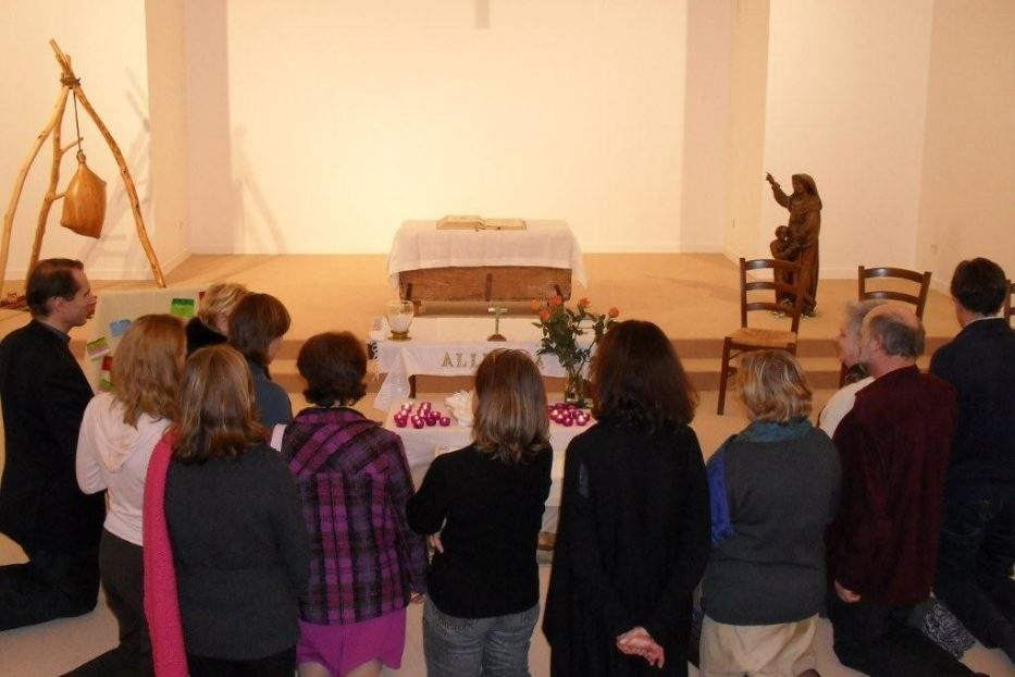 Un momento del weekend di ritiro proposto periodicamente da La Vigna di Rachele. - La Vigna di Rachele