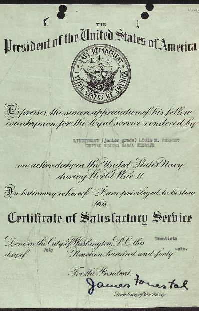 A sinistra, i documenti sulla carriera militare di Louis Marius Prevost - National Archives and Records Administration di Saint Louis (Nara)