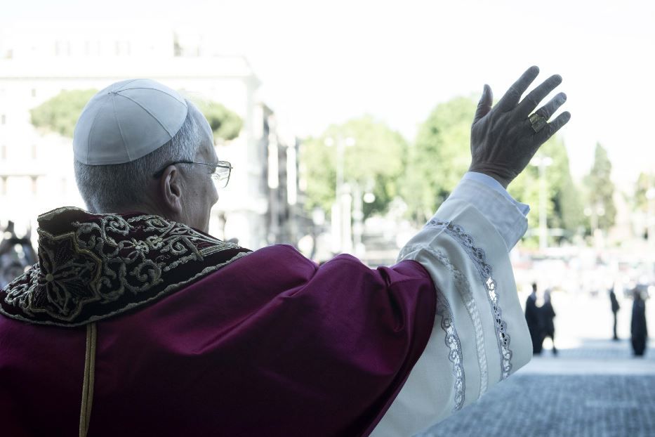 La benedizione e la presa di possesso della Cattedra di San Giovanni in Lateano a Roma - Agenzia Romano Siciliani