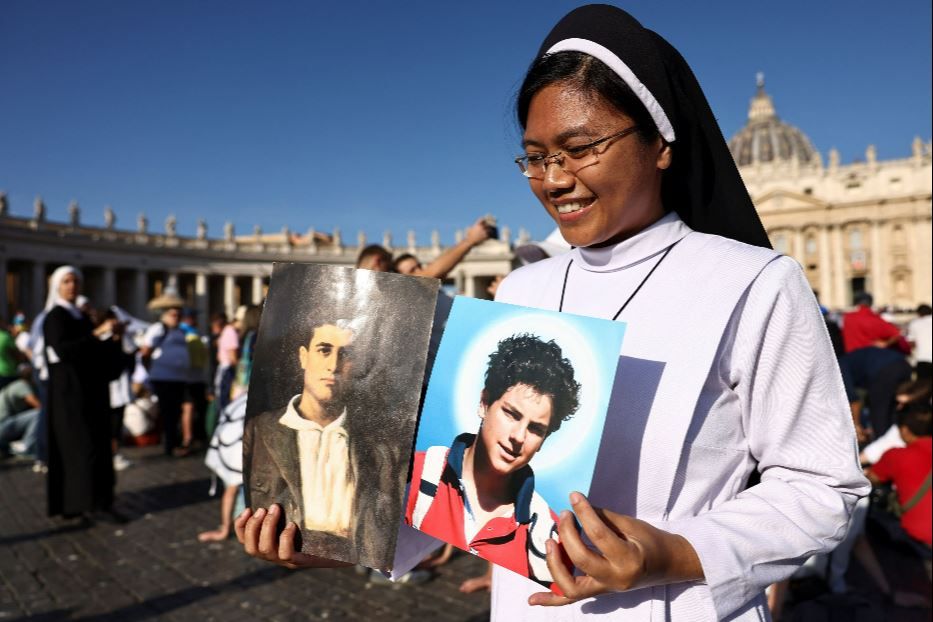 La Messa in piazza San Pietro per la canonizzazione di Pier Giorgio Frassati e Carlo Acutis - Reuters