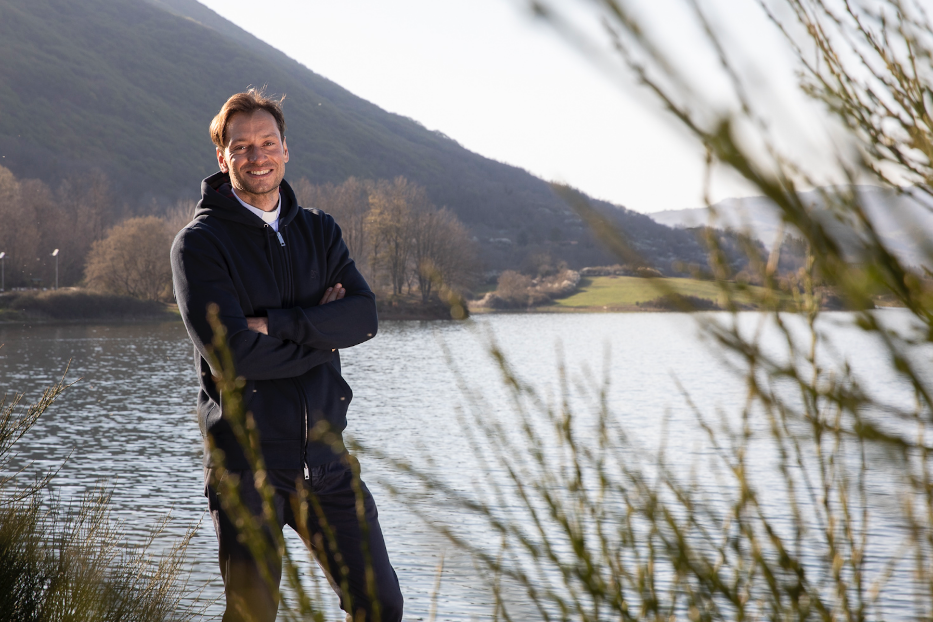 Don Davide Banzato - -