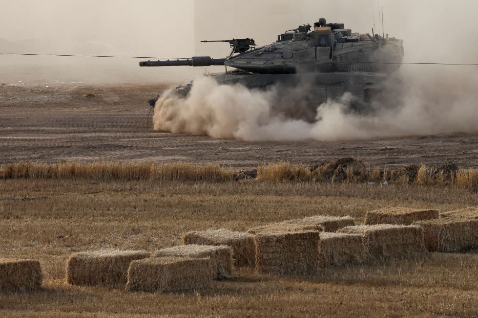 I carri armati israeliani puntano su Deir al-Balan - Reuters