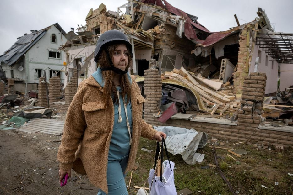 Gli evacuati dopo un attacco russo a Kiev - Reuters