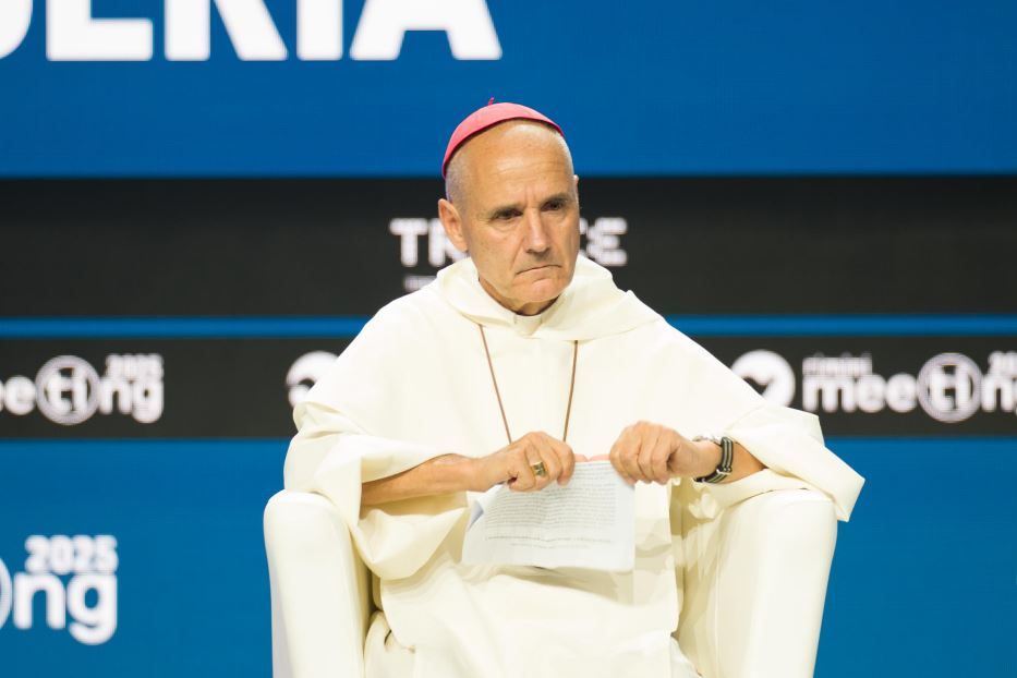 L'arcivescovo di Algeri, il cardinal Vesco, al Meeting - Ansa