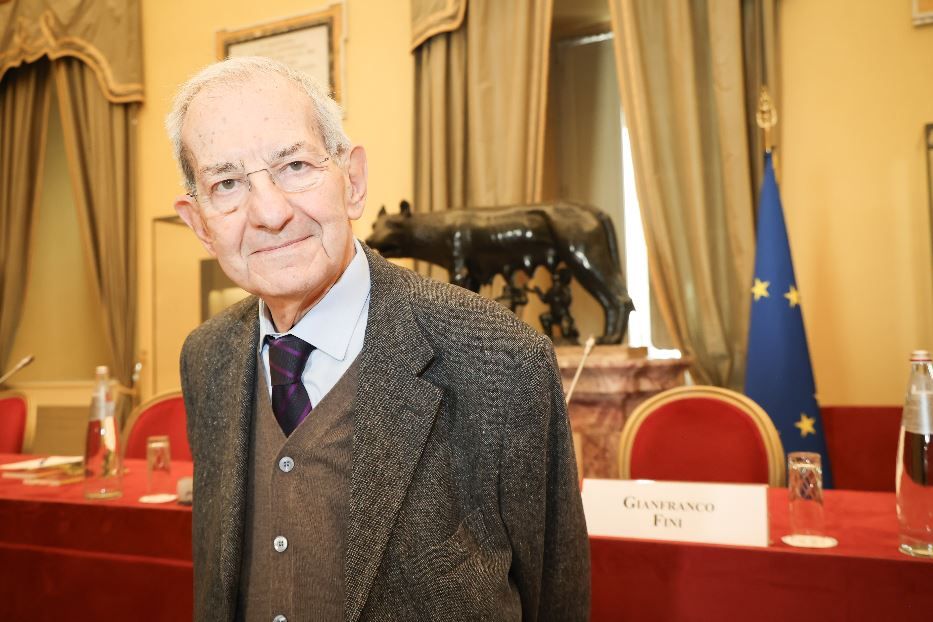 Luciano Violante - Imagoeconomica