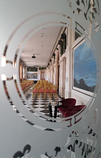 L'Ortea Palace Hotel nell'ex Palazzo delle Poste di Siracusa. Il salone dell'Impostazione - G.Matarazzo