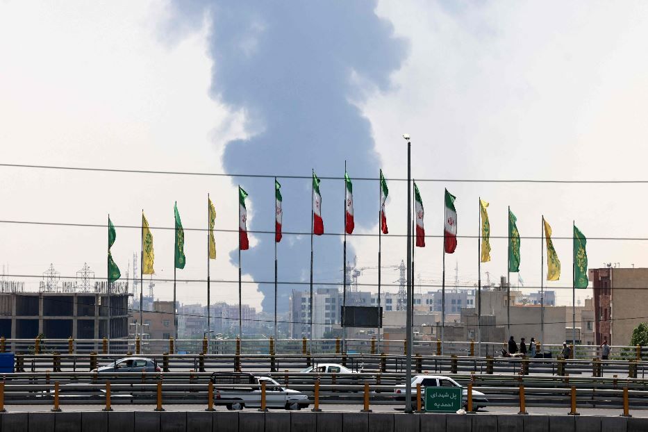 Un bombardamento israeliano a Teheran - Ansa