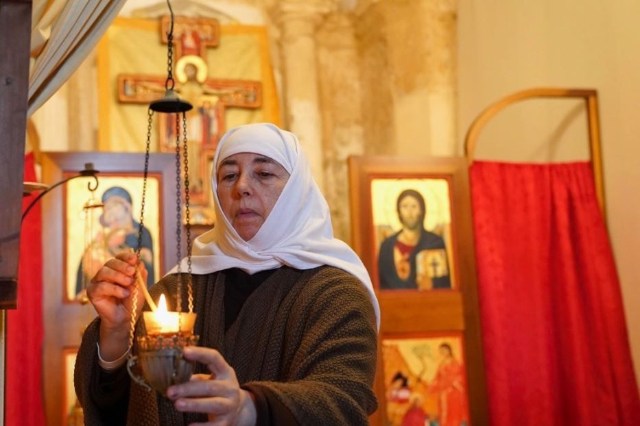 Madre Mirella Muià - .