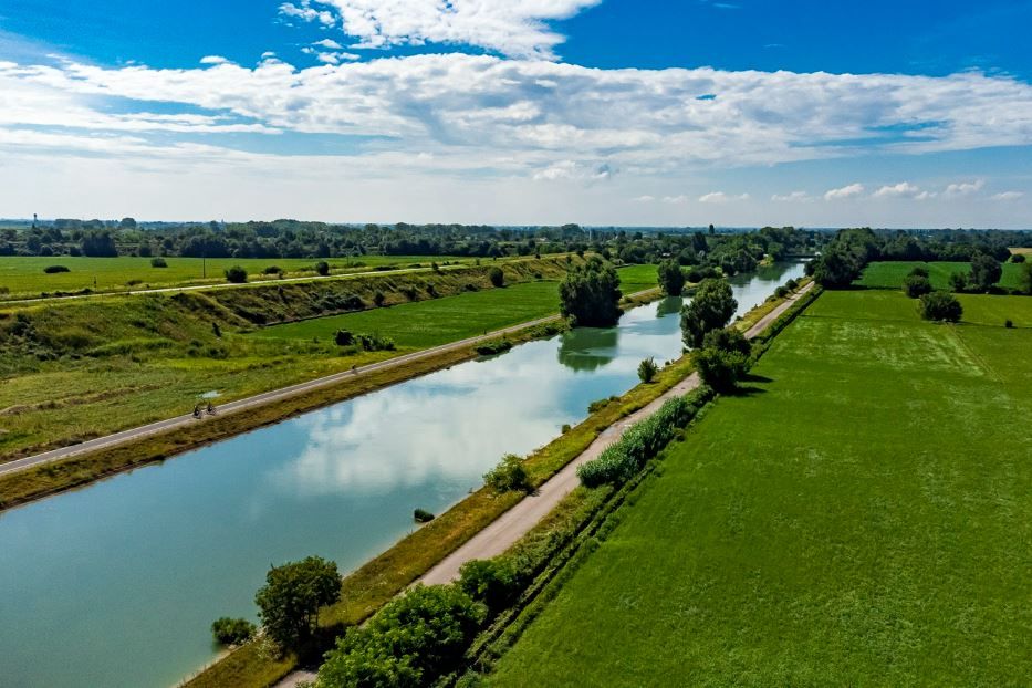 Oscar Italiano Cicloturismo 2025: Menzione Legambiente alla Regione Lombardia per la Ciclovia del Sole - Green Road Award